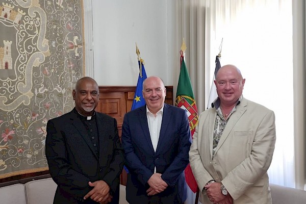 Manchester Cathedral strengthens ties with Portugal