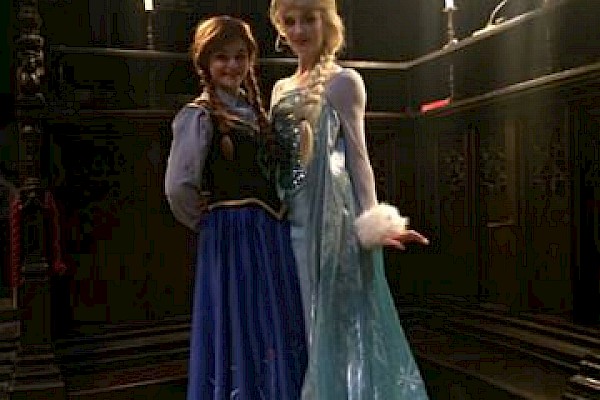 Elsa and Anna warm up the Frozen crowd at Manchester Cathedral this Saturday