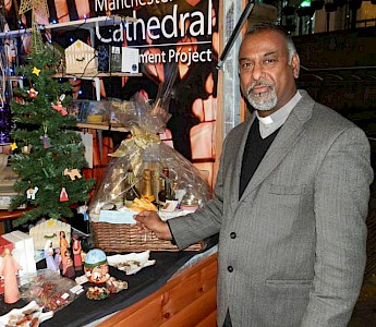 Cathedral market stall closes its shutter after almost five weeks of Christmas trading